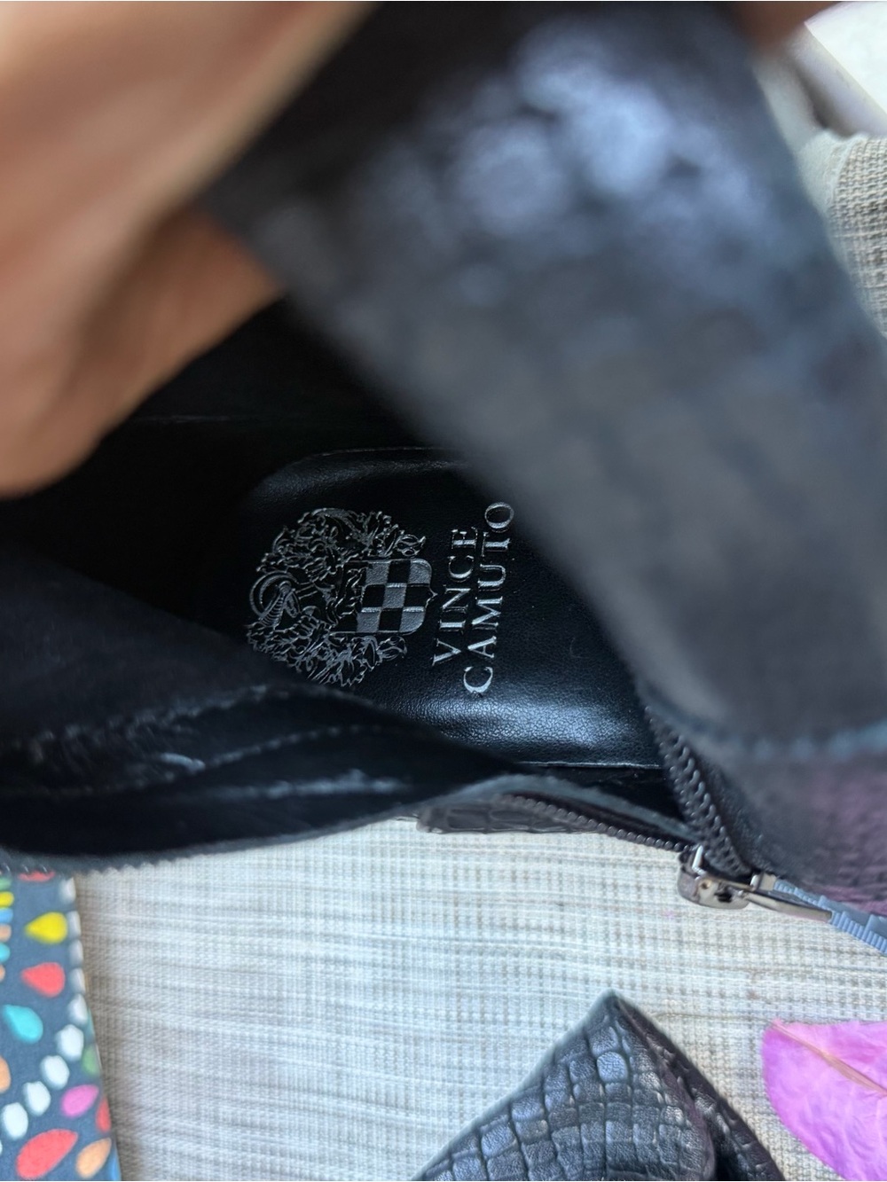 Vince Camuto Armonda Black Croc-Embossed Stiletto Slouchy Knee High Boots Sz 9 - Picture 6 of 13